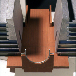 main_image